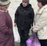 Тепло сердец и забота в преддверии 8 Марта: Поздравление пожилых женщин пгт Комсомольский - Администрация города Свердловска и Свердловского района